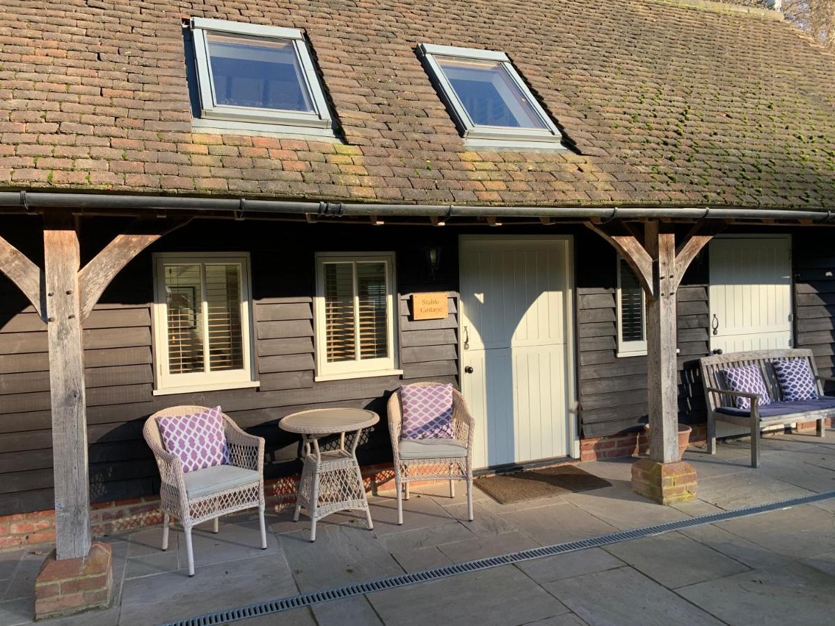 Stable Cottage Dorking Exteriör bild